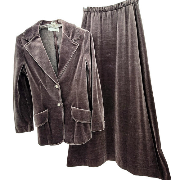 Vintage Butte Knit Iridescent Velour Rhinestone Button Jacket Maxi Skirt Set - Picture 1 of 17